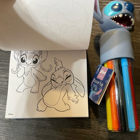 Disney | Other | Nwt Lilo And Stitch Colouring Set And Colouring Tub ...